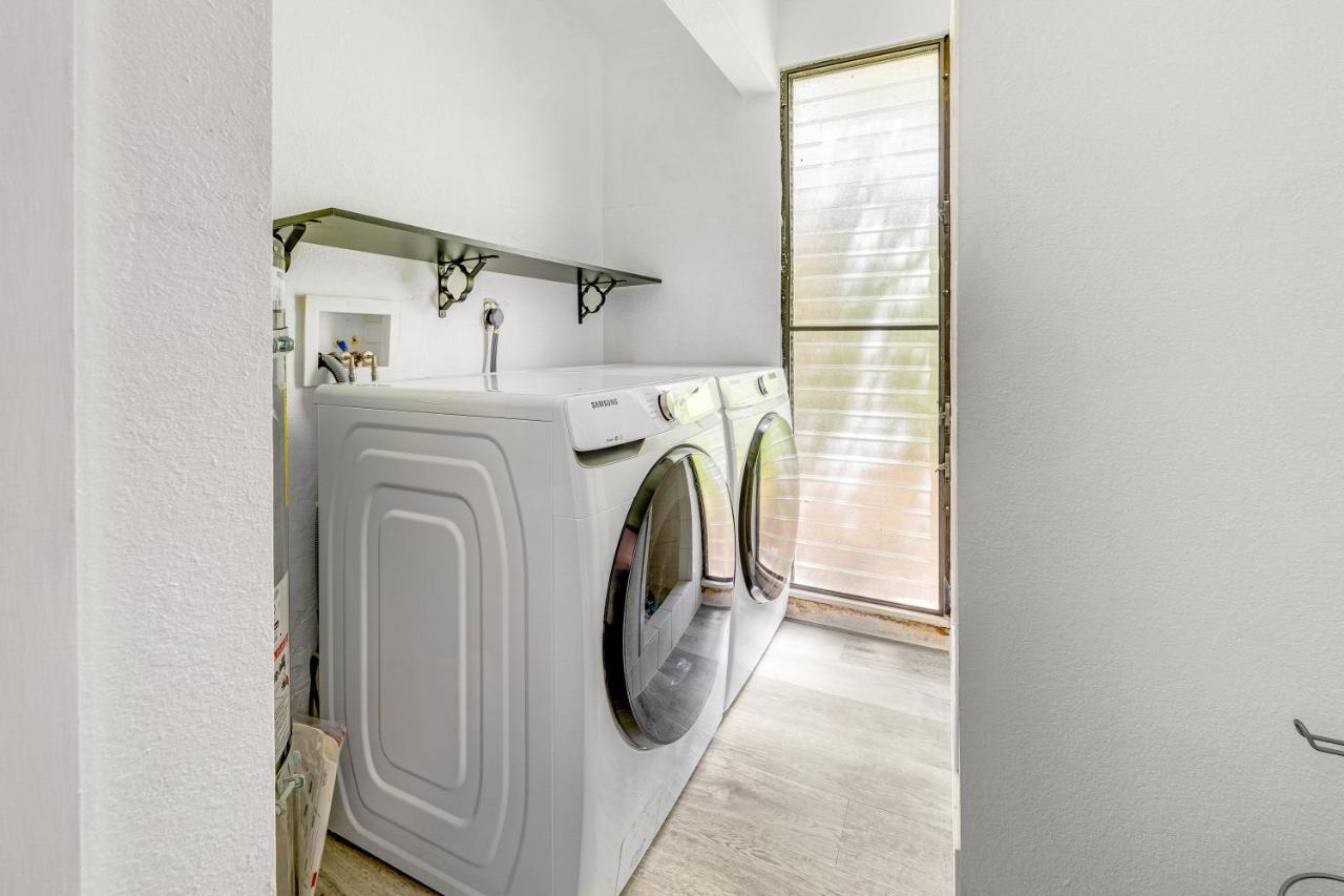 Newly Renovated Condo With Sup Paddle Boards And Golf Clubs Included Kailua-Kona Exterior foto