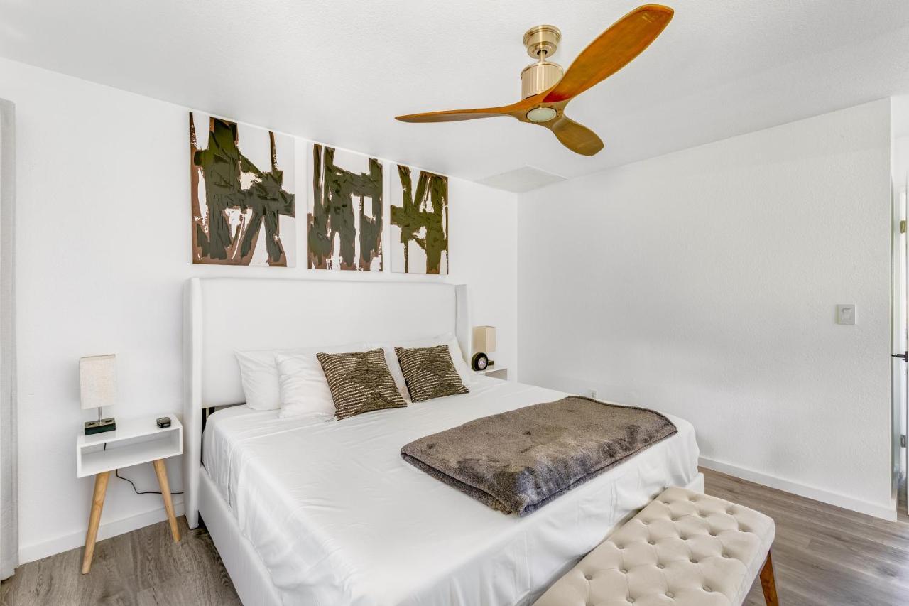 Newly Renovated Condo With Sup Paddle Boards And Golf Clubs Included Kailua-Kona Exterior foto