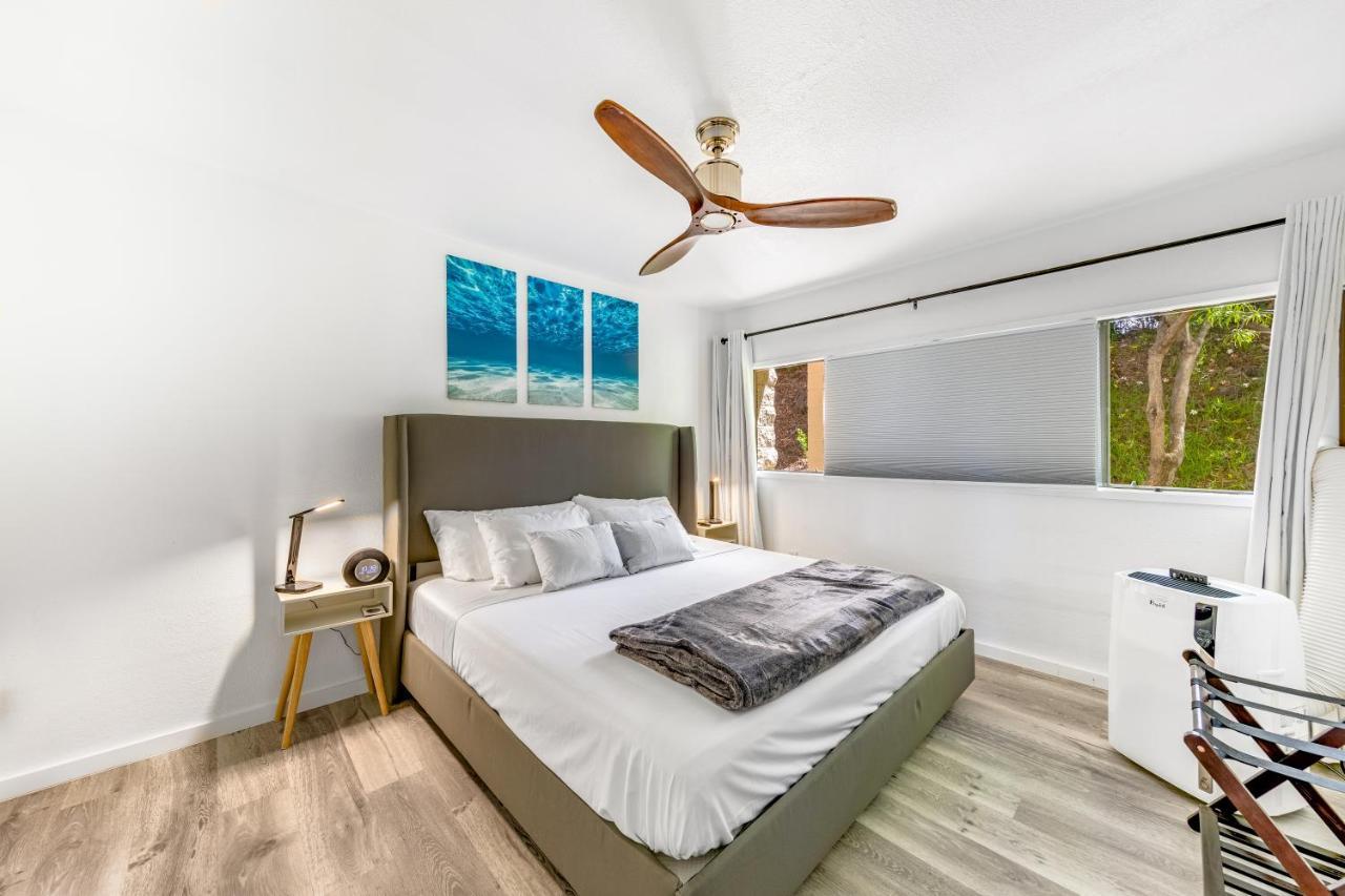 Newly Renovated Condo With Sup Paddle Boards And Golf Clubs Included Kailua-Kona Exterior foto