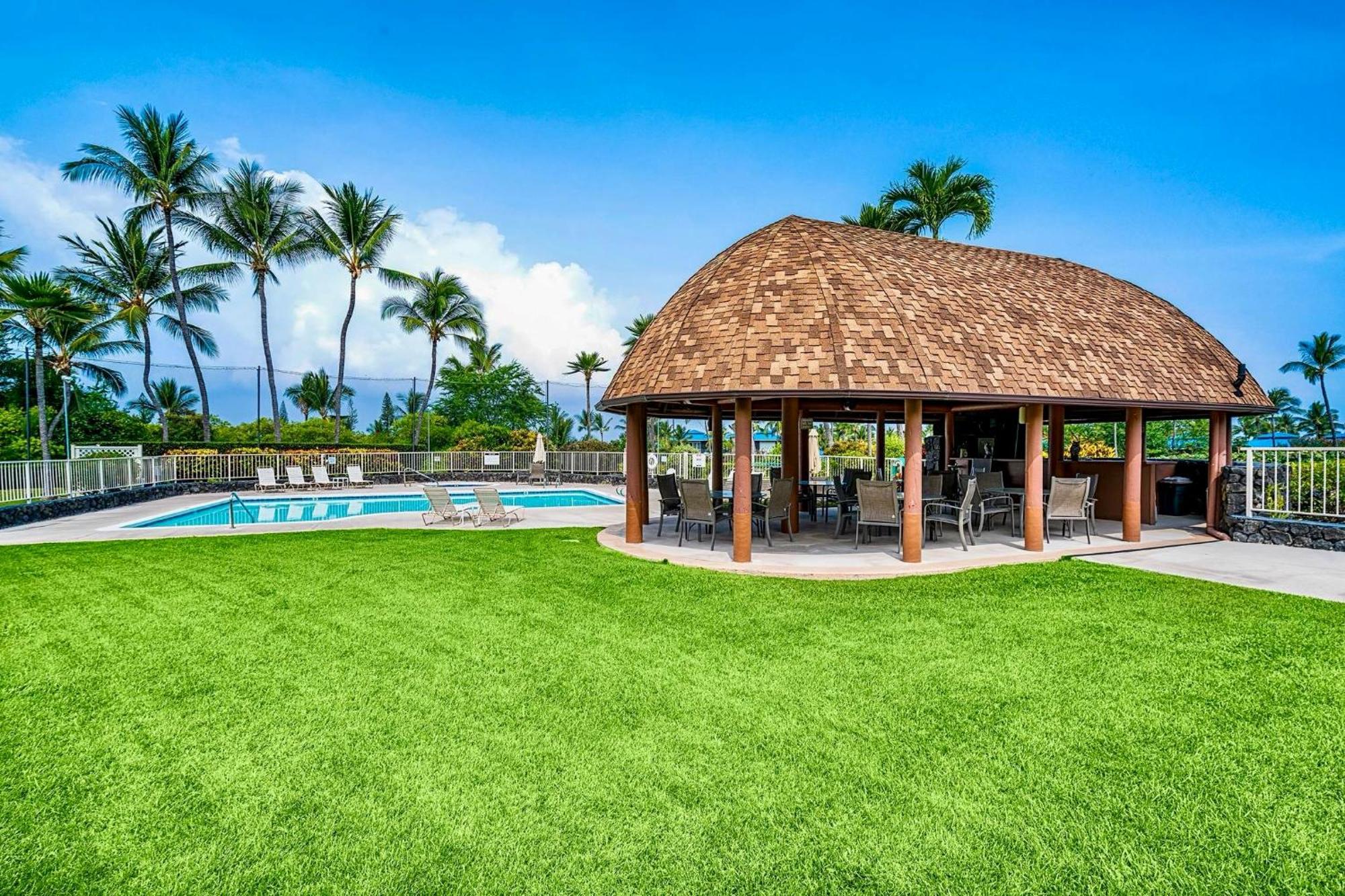 Newly Renovated Condo With Sup Paddle Boards And Golf Clubs Included Kailua-Kona Exterior foto